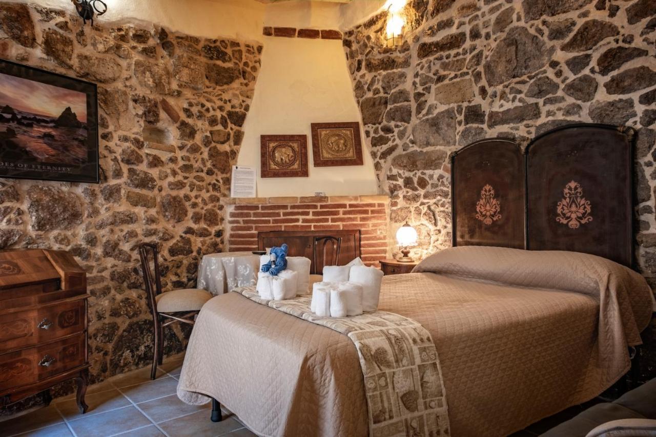Domo Sa Barra Bed & Breakfast Sant'Antioco Luaran gambar