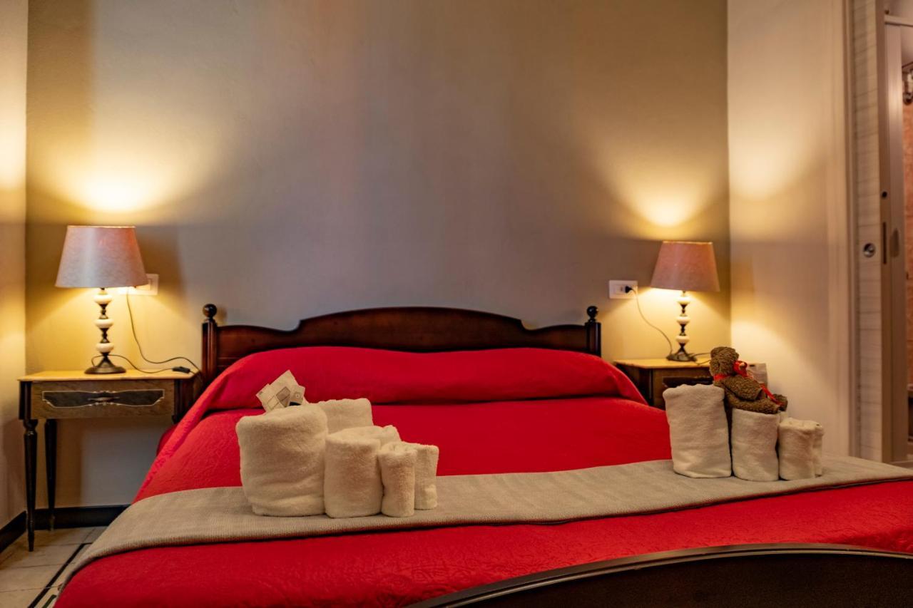 Domo Sa Barra Bed & Breakfast Sant'Antioco Luaran gambar