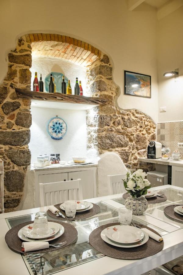 Domo Sa Barra Bed & Breakfast Sant'Antioco Luaran gambar