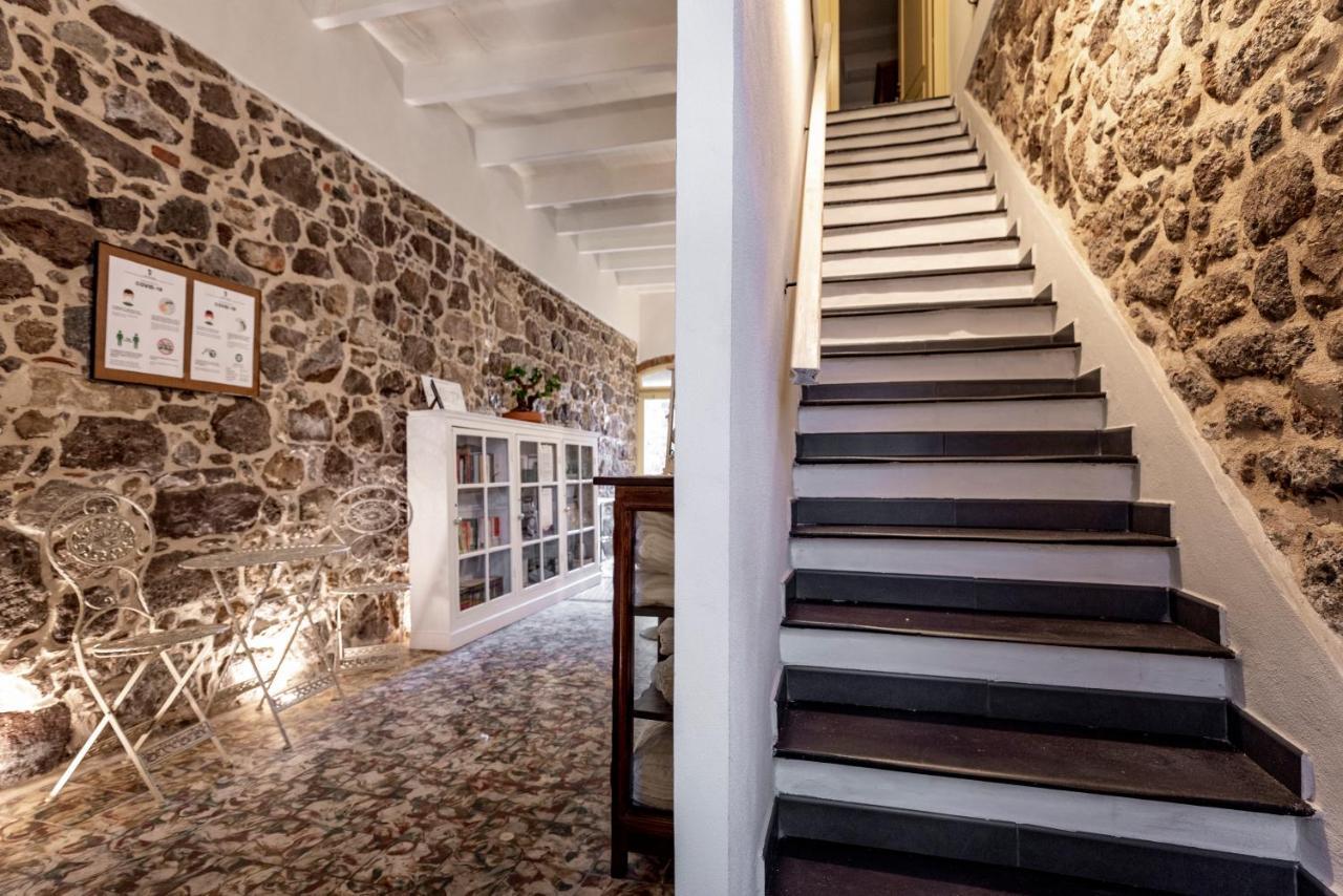 Domo Sa Barra Bed & Breakfast Sant'Antioco Luaran gambar