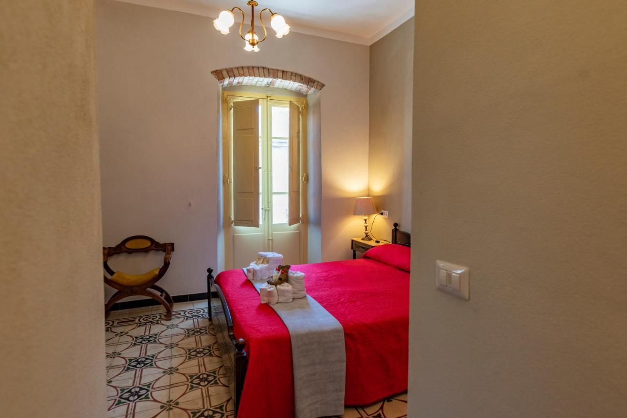 Domo Sa Barra Bed & Breakfast Sant'Antioco Luaran gambar