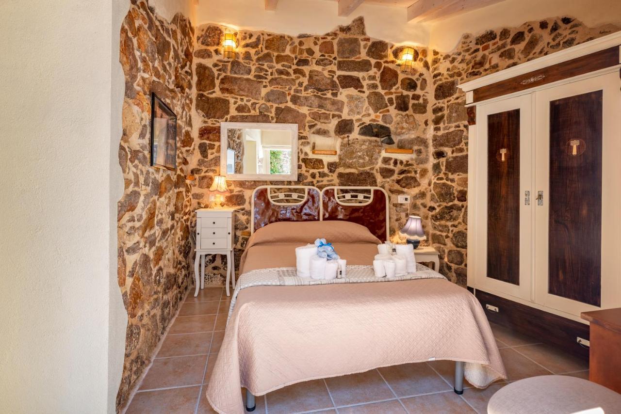 Domo Sa Barra Bed & Breakfast Sant'Antioco Luaran gambar